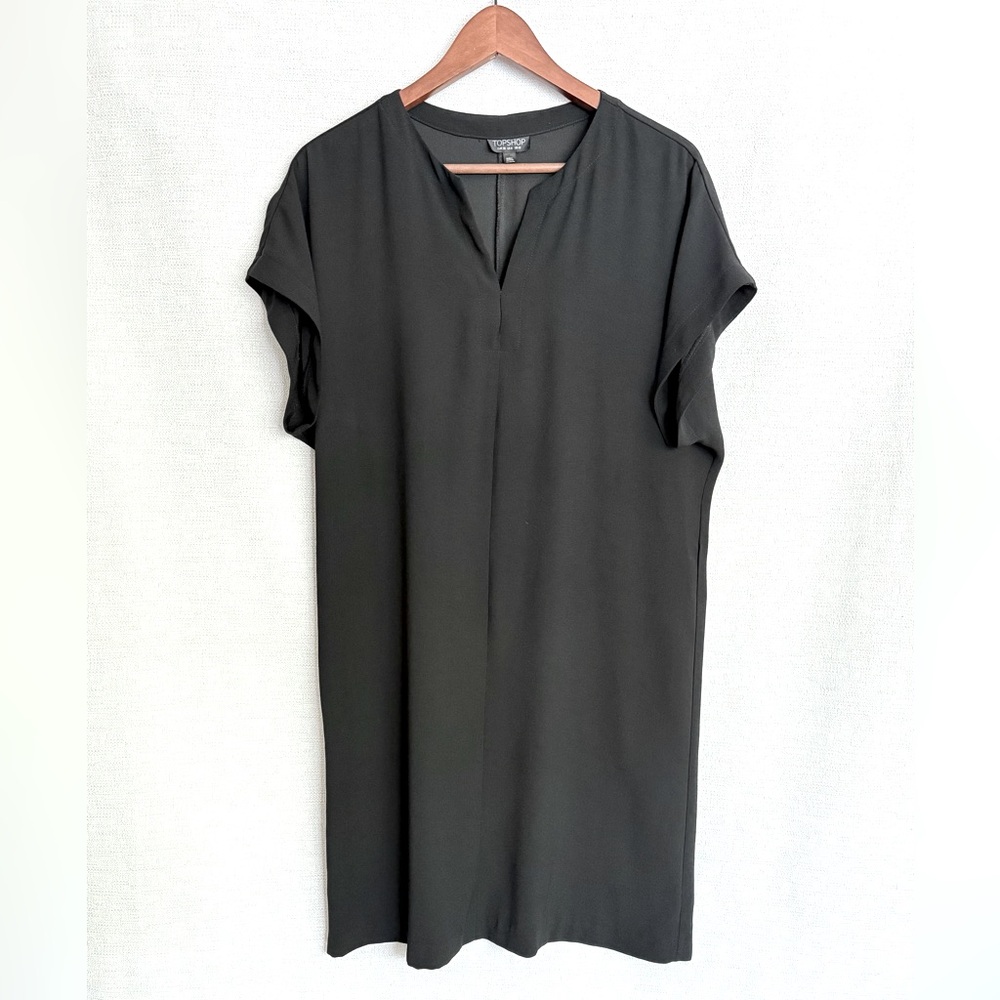 Topshop Short Shift Dress Vneck Women Size 6